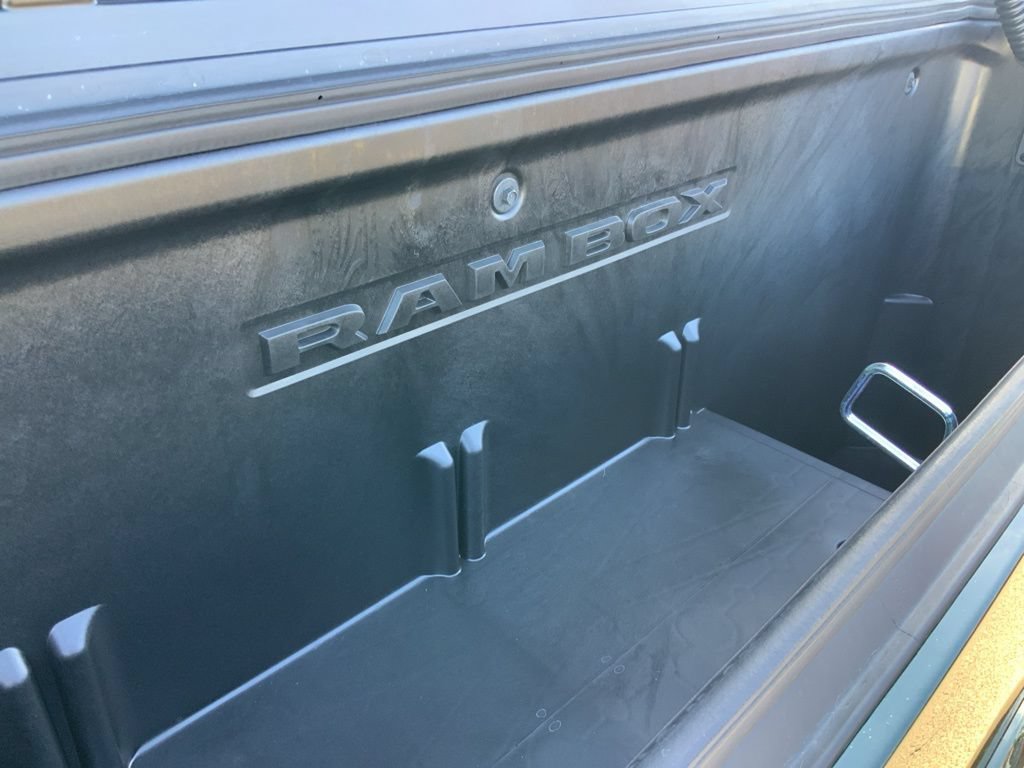 New 2026 RAM 1500 Tungsten w/ Trailer Tow Group AWD/4WD image 17