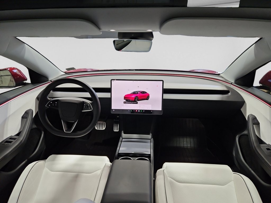 Used 2025 Tesla Model 3 Performance AWD/4WD image 15