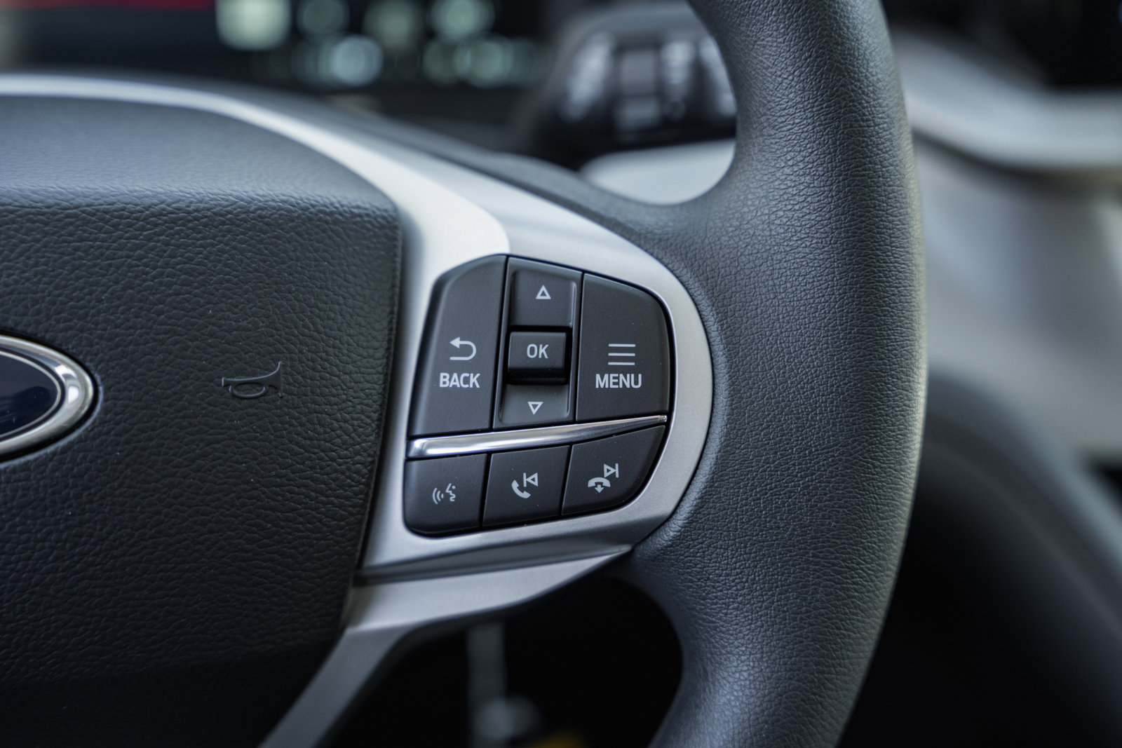 New 2026 Ford Explorer Active RWD image 27