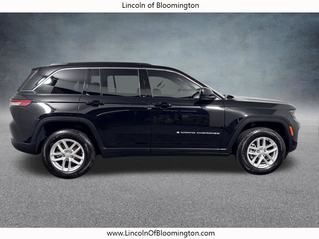Used 2025 Jeep Grand Cherokee Laredo X w/ Luxury Tech Group I AWD/4WD image 7