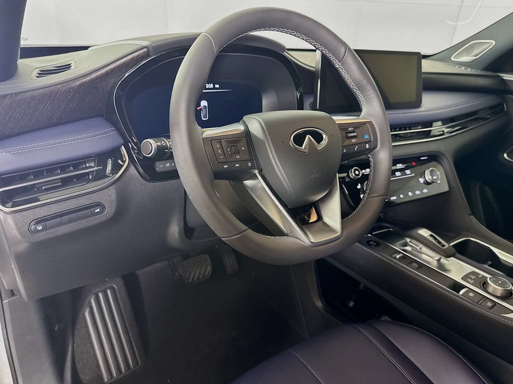 Certified 2026 INFINITI QX60 Sport w/ Dark Cargo Package AWD/4WD image 12