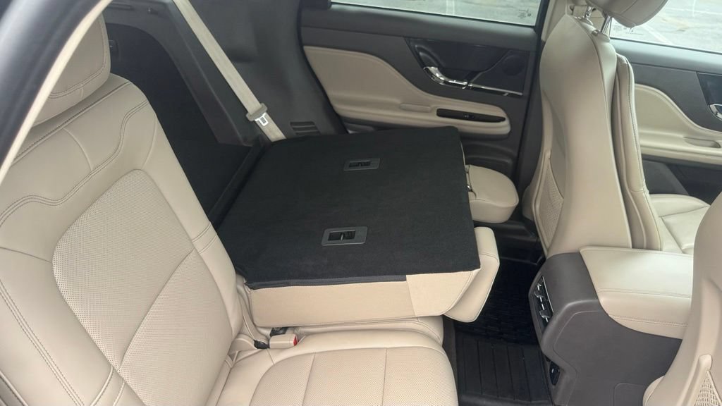 Used 2023 Lincoln Corsair AWD w/ Equipment Group 101A image 54