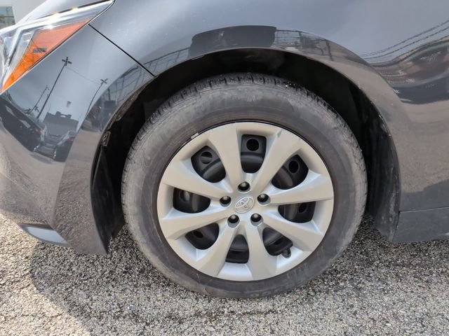 Used 2024 Toyota Corolla LE image 8