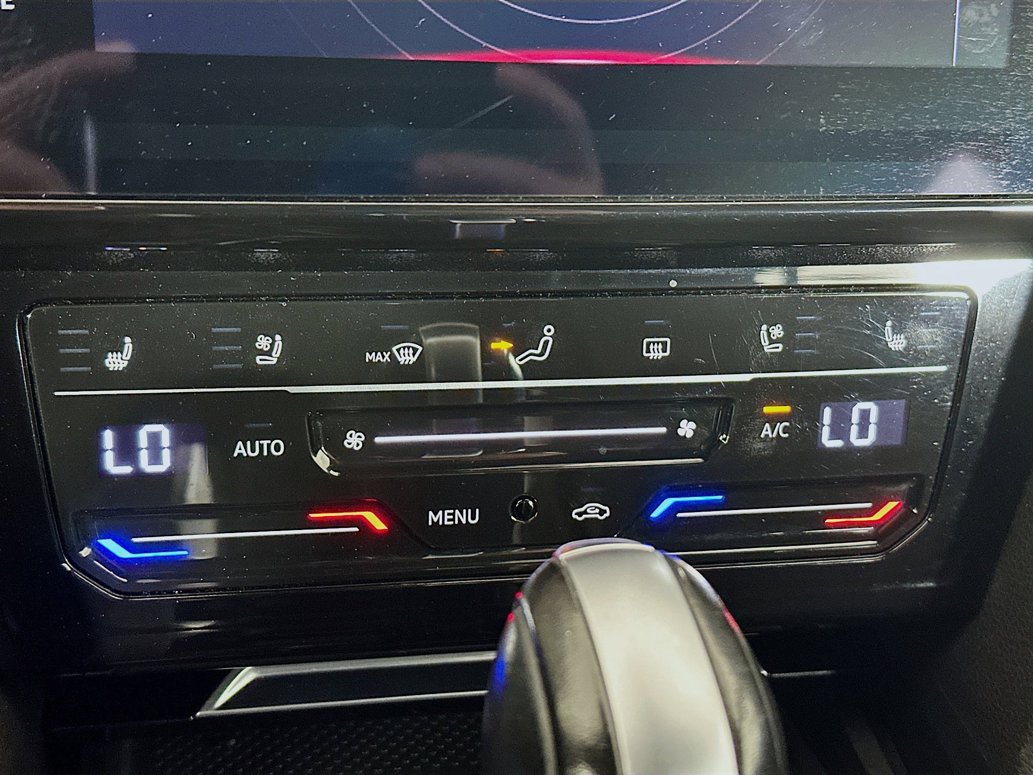 Used 2023 Volkswagen Arteon SEL Premium image 23