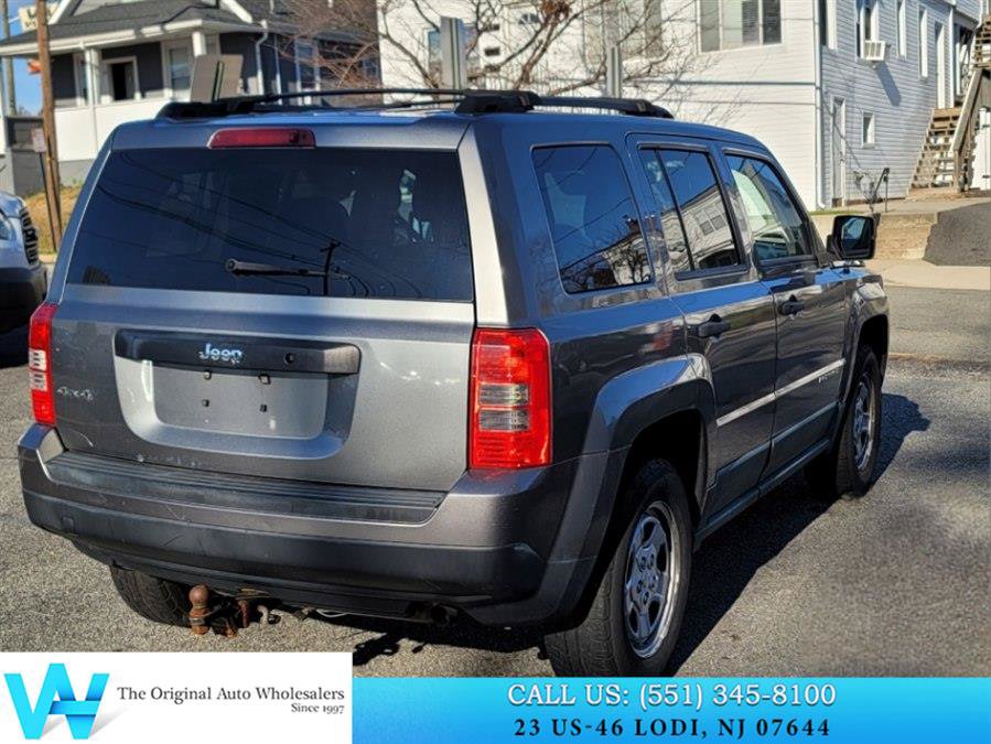 Used 2011 Jeep Patriot Sport AWD/4WD image 6