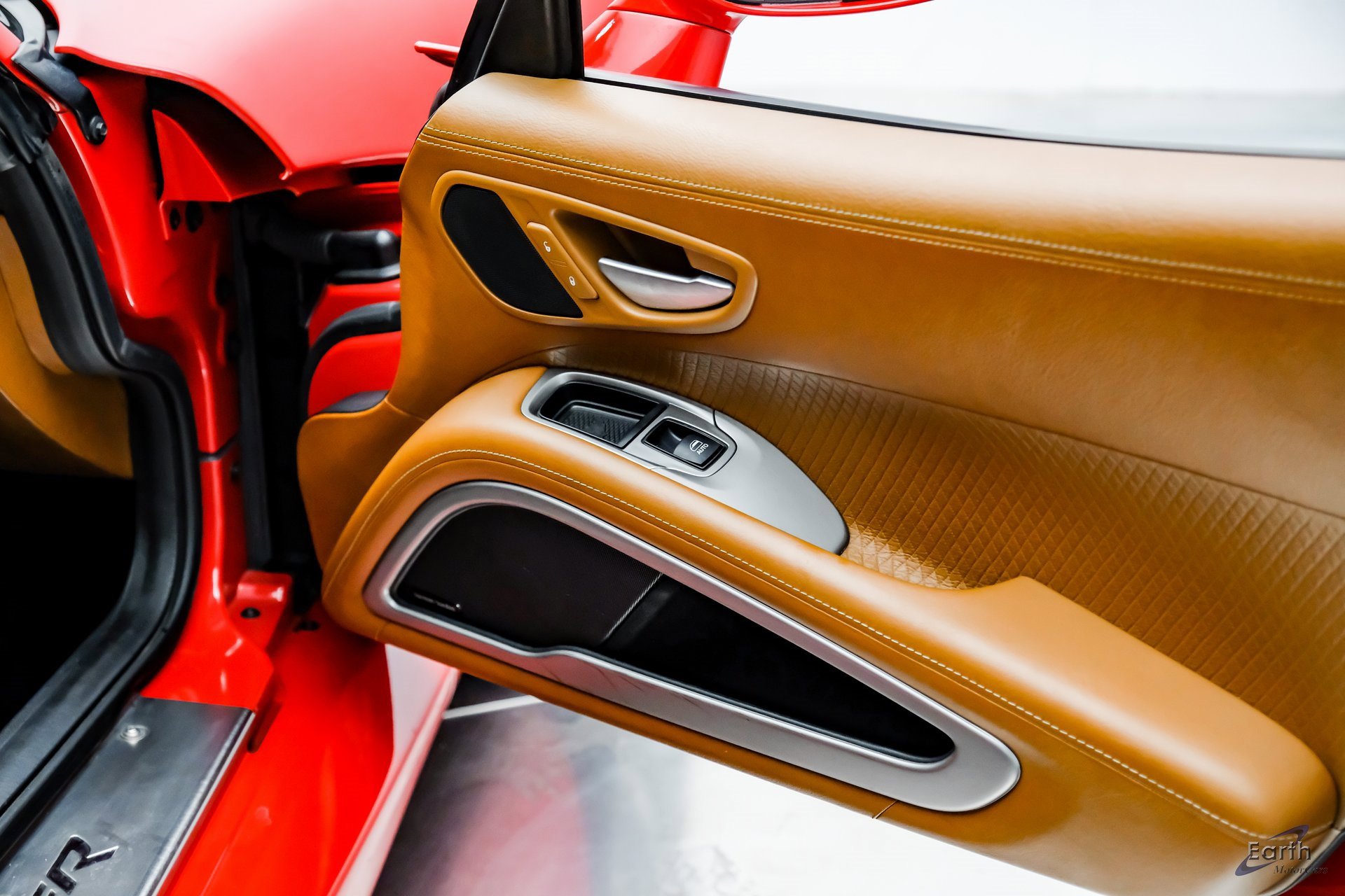 Used 2014 SRT Viper GTS w/ GTS Laguna Interior Package image 74