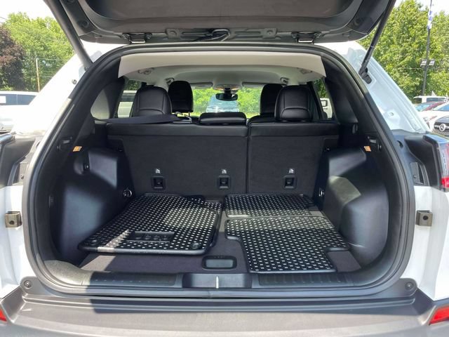 Used 2023 Jeep Cherokee Trailhawk w/ Trailer Tow Group AWD/4WD image 33