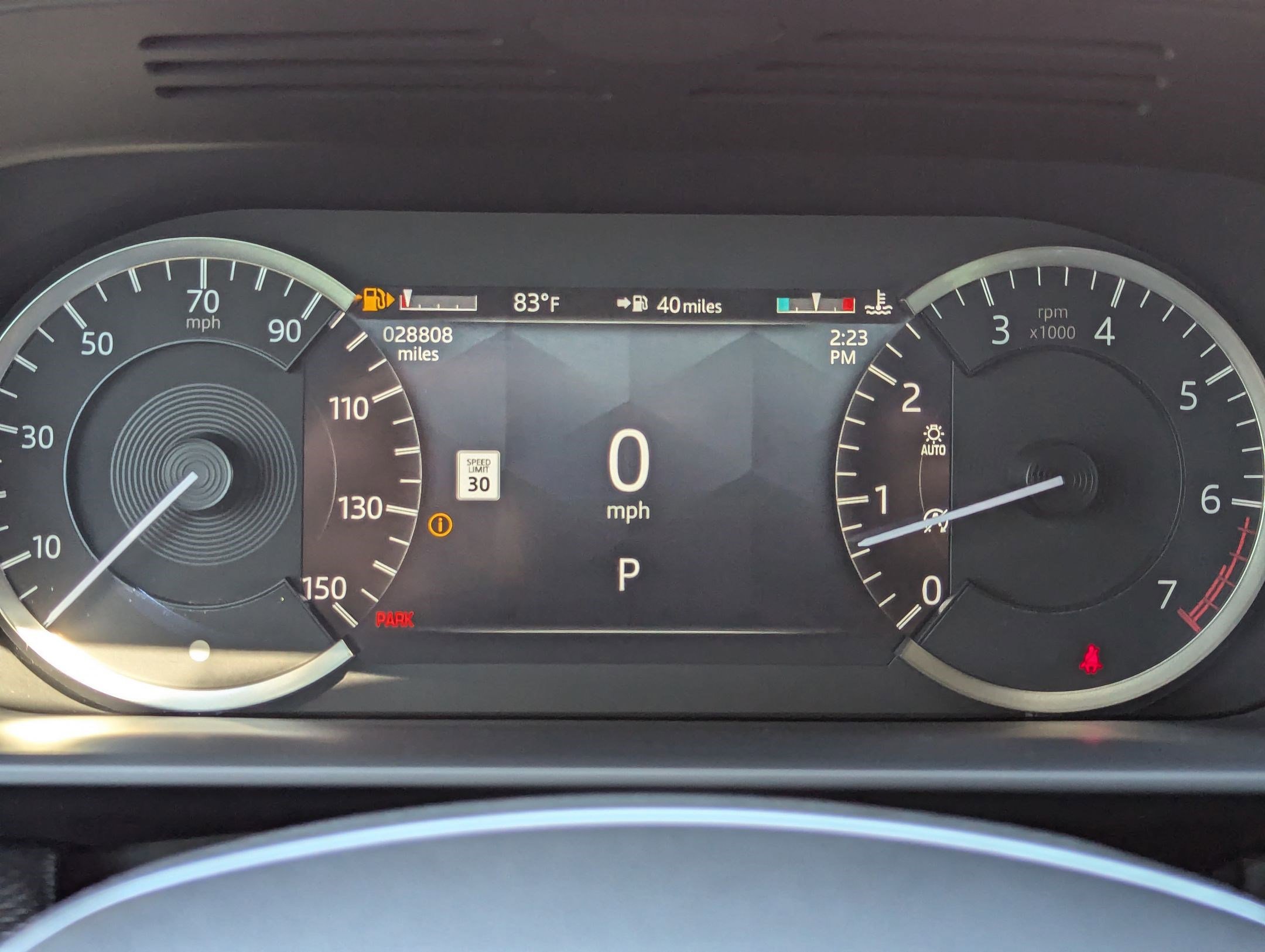 Used 2023 Land Rover Discovery S R-Dynamic image 21