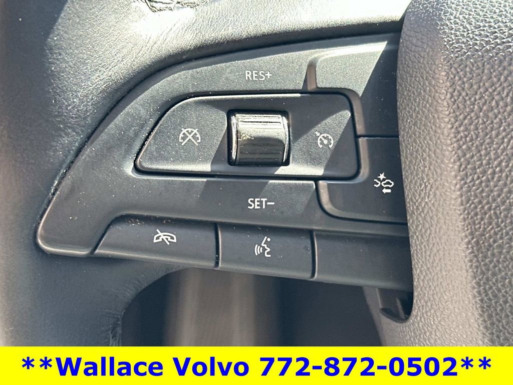 Used 2019 Cadillac XT4 Premium Luxury w/ Driver Awareness Package FWD image 24