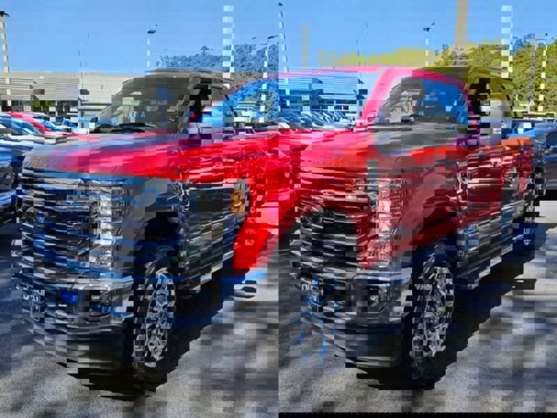 Used 2021 Ford F250 Lariat w/ Chrome Package image 3