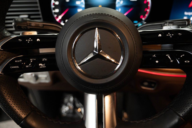 Certified 2024 Mercedes-Benz GLS 450 4MATIC image 23