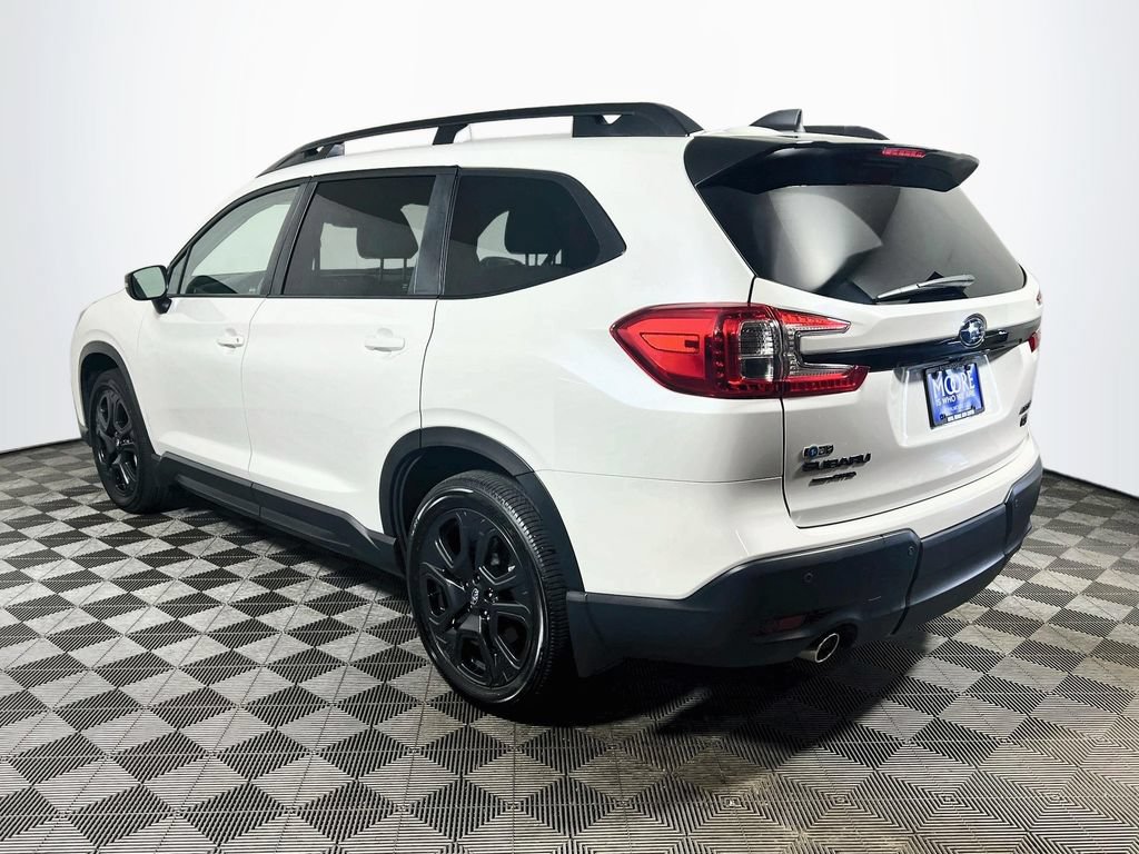 Used 2023 Subaru Ascent Onyx Edition AWD/4WD image 5