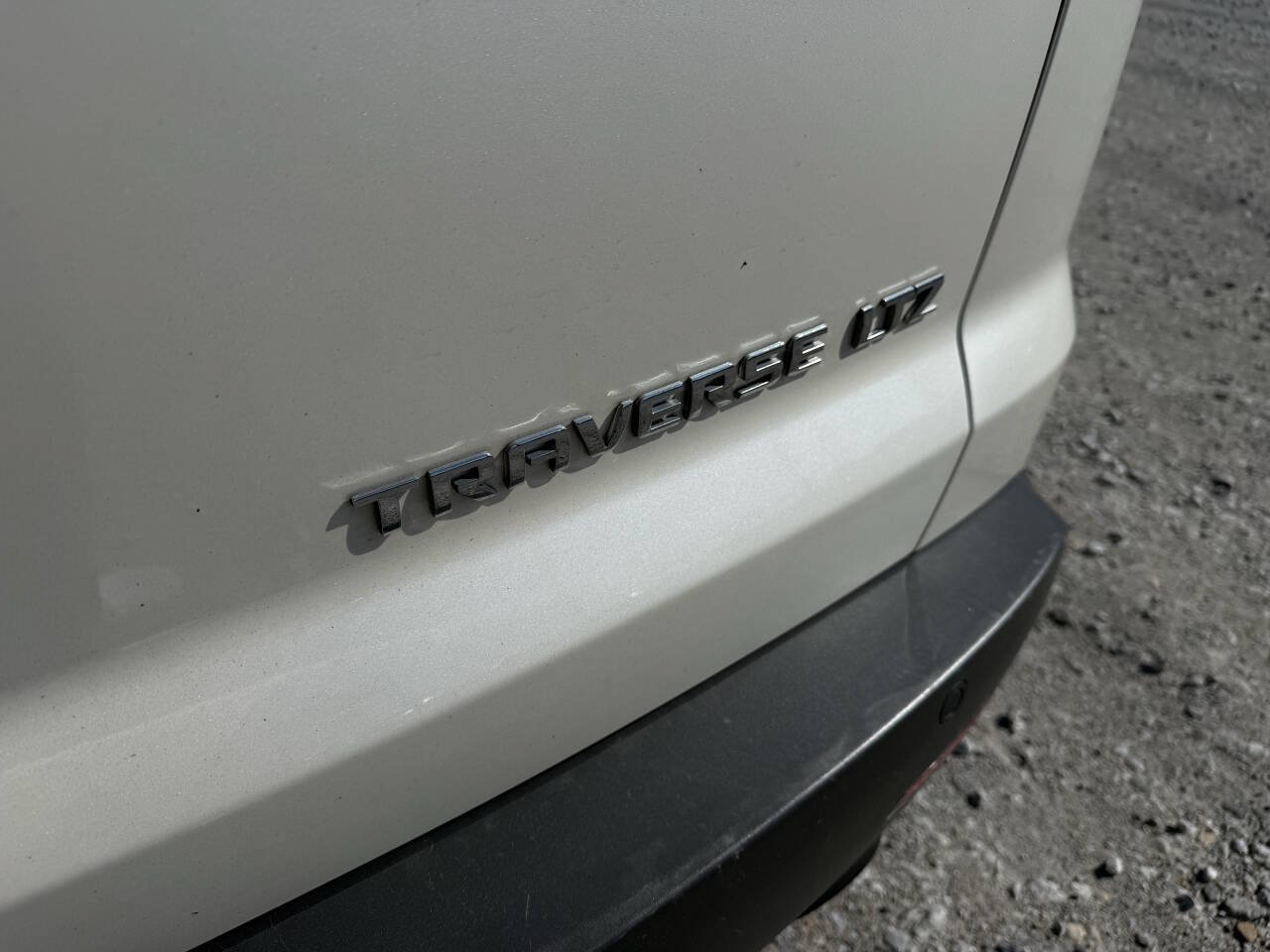 Used 2012 Chevrolet Traverse LTZ AWD/4WD image 15