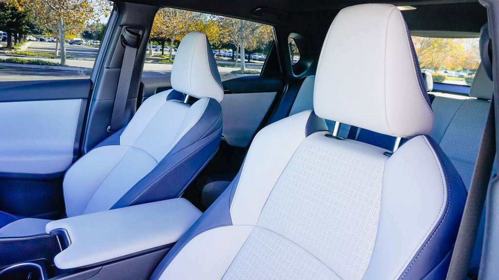 Used 2025 Subaru Solterra Touring w/ Touring Package image 19