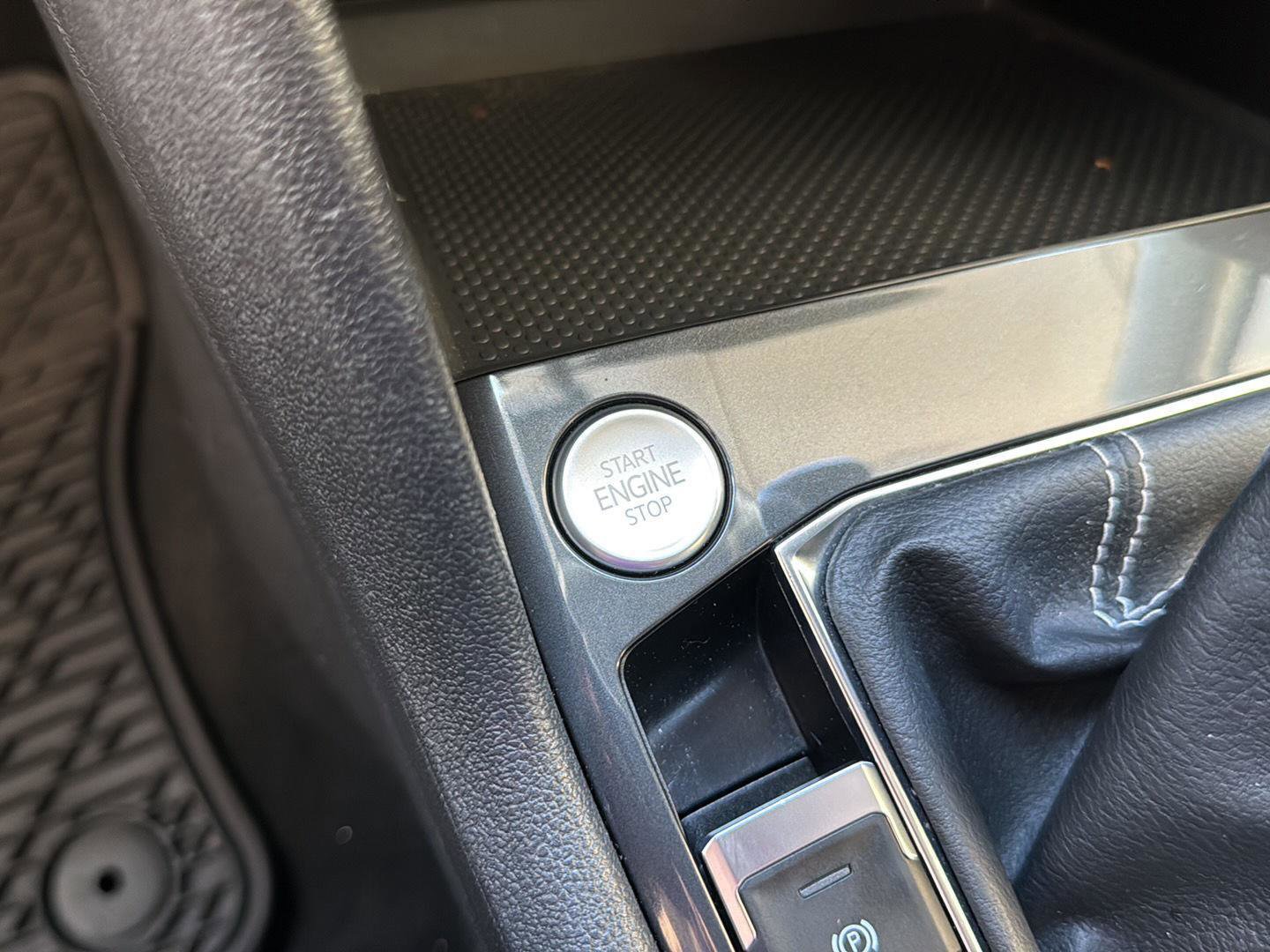 Used 2022 Volkswagen Tiguan S AWD/4WD image 29