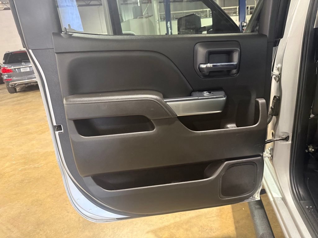 Used 2019 Chevrolet Silverado 2500 LT w/ LT Convenience Package AWD/4WD image 46