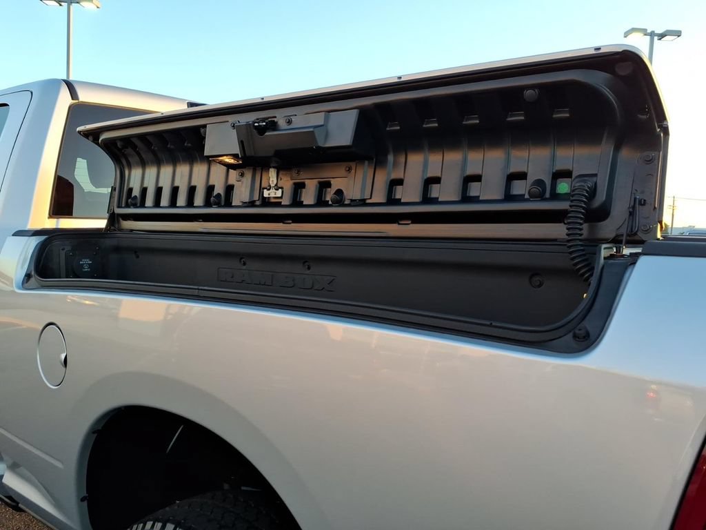 New 2026 RAM 2500 Laramie AWD/4WD image 6