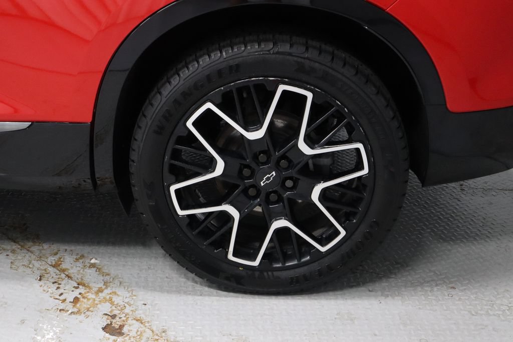 Used 2024 Chevrolet Blazer RS w/ Driver Confidence II Package FWD image 18