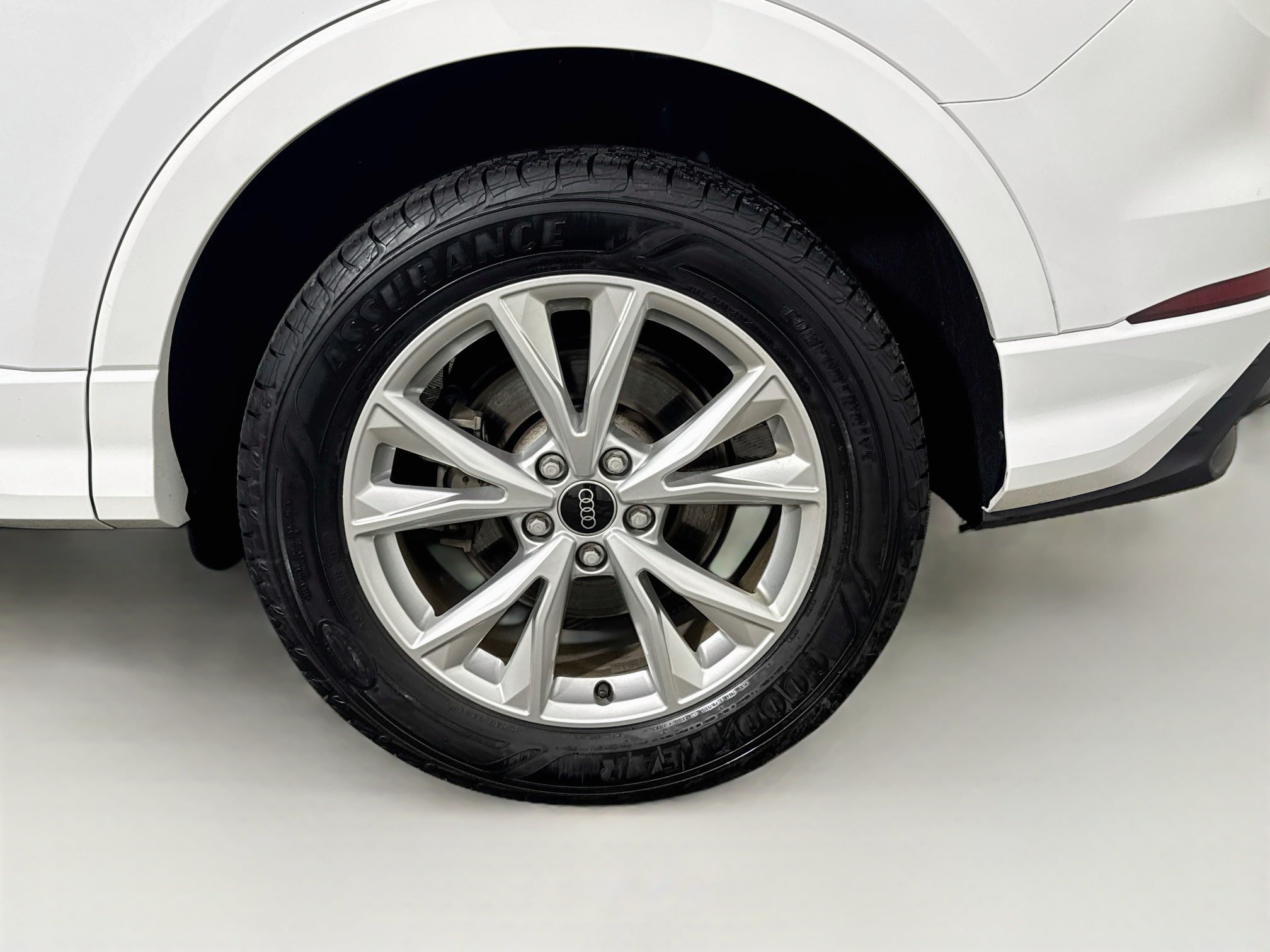 Used 2025 Audi Q3 2.0T Premium AWD/4WD image 26