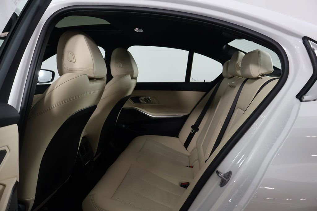 New 2026 BMW 330i Sedan w/ Premium Package image 6
