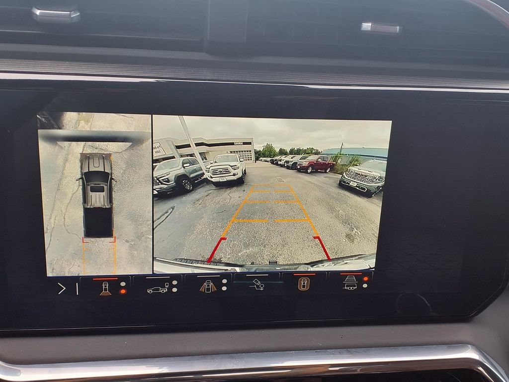 Certified 2024 GMC Sierra 2500 Denali Ultimate AWD/4WD image 4
