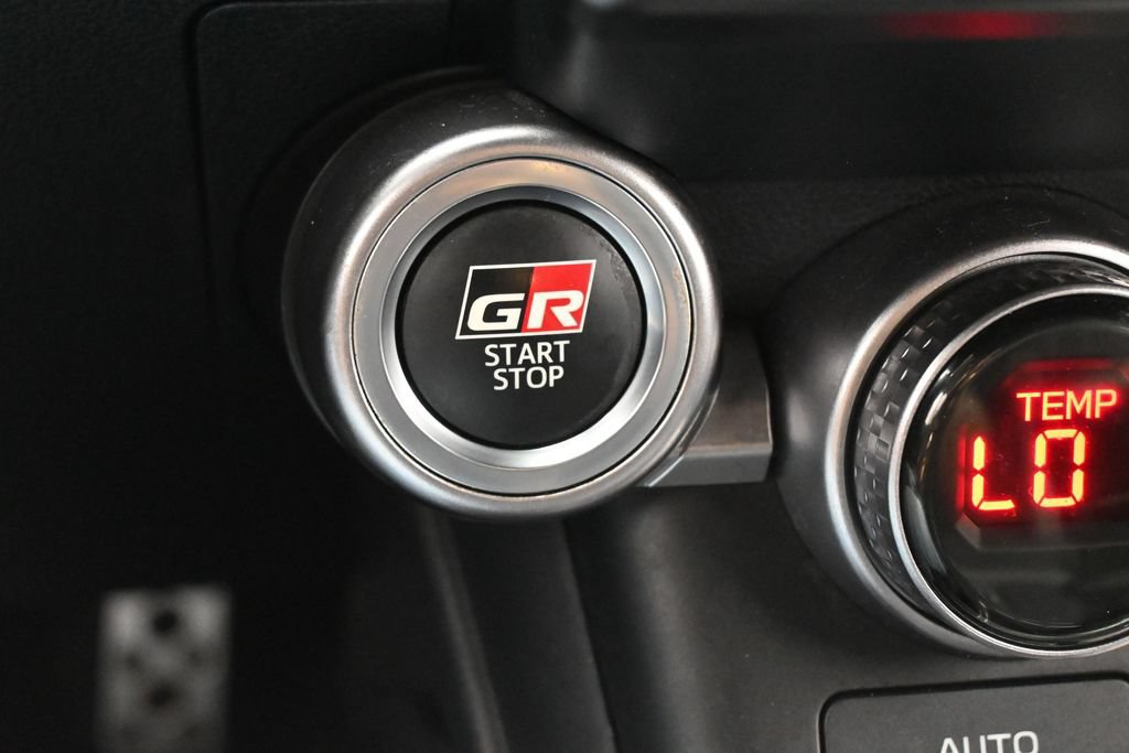 Used 2023 Toyota GR86 Premium RWD image 21