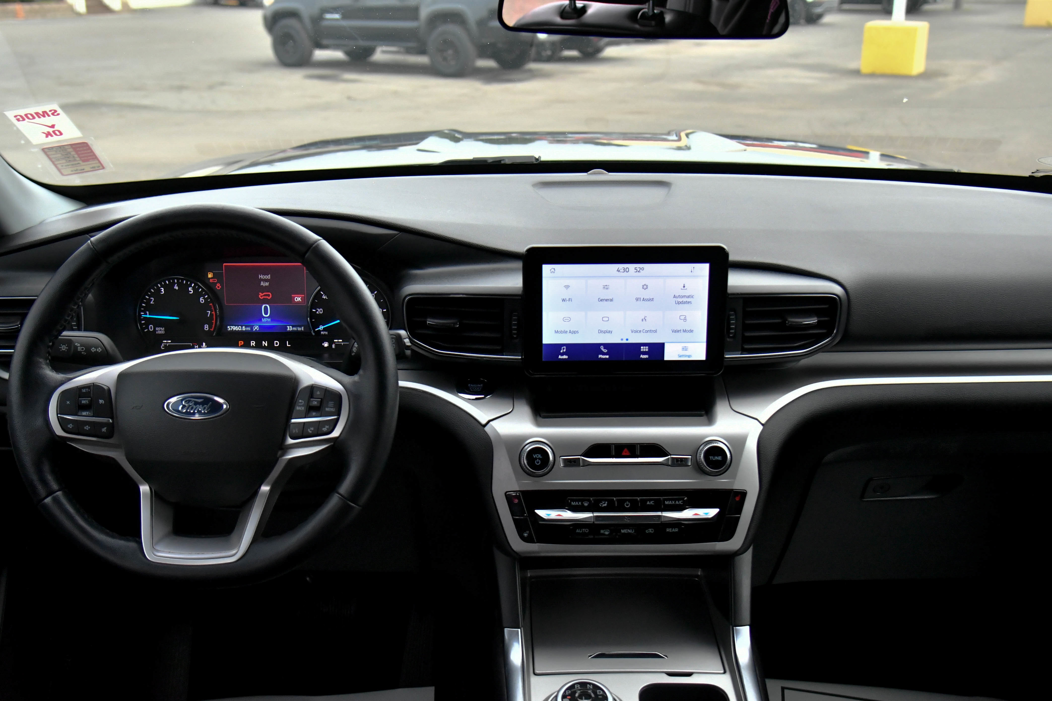 Used 2022 Ford Explorer XLT w/ Equipment Group 202A image 36