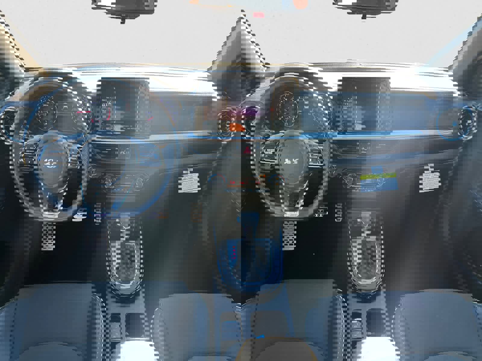 Certified 2024 Kia Forte GT-Line image 12