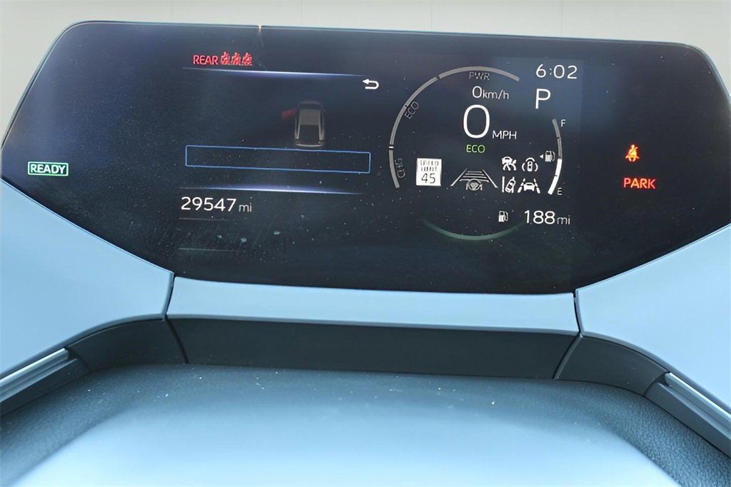 Certified 2023 Toyota Prius XLE image 9