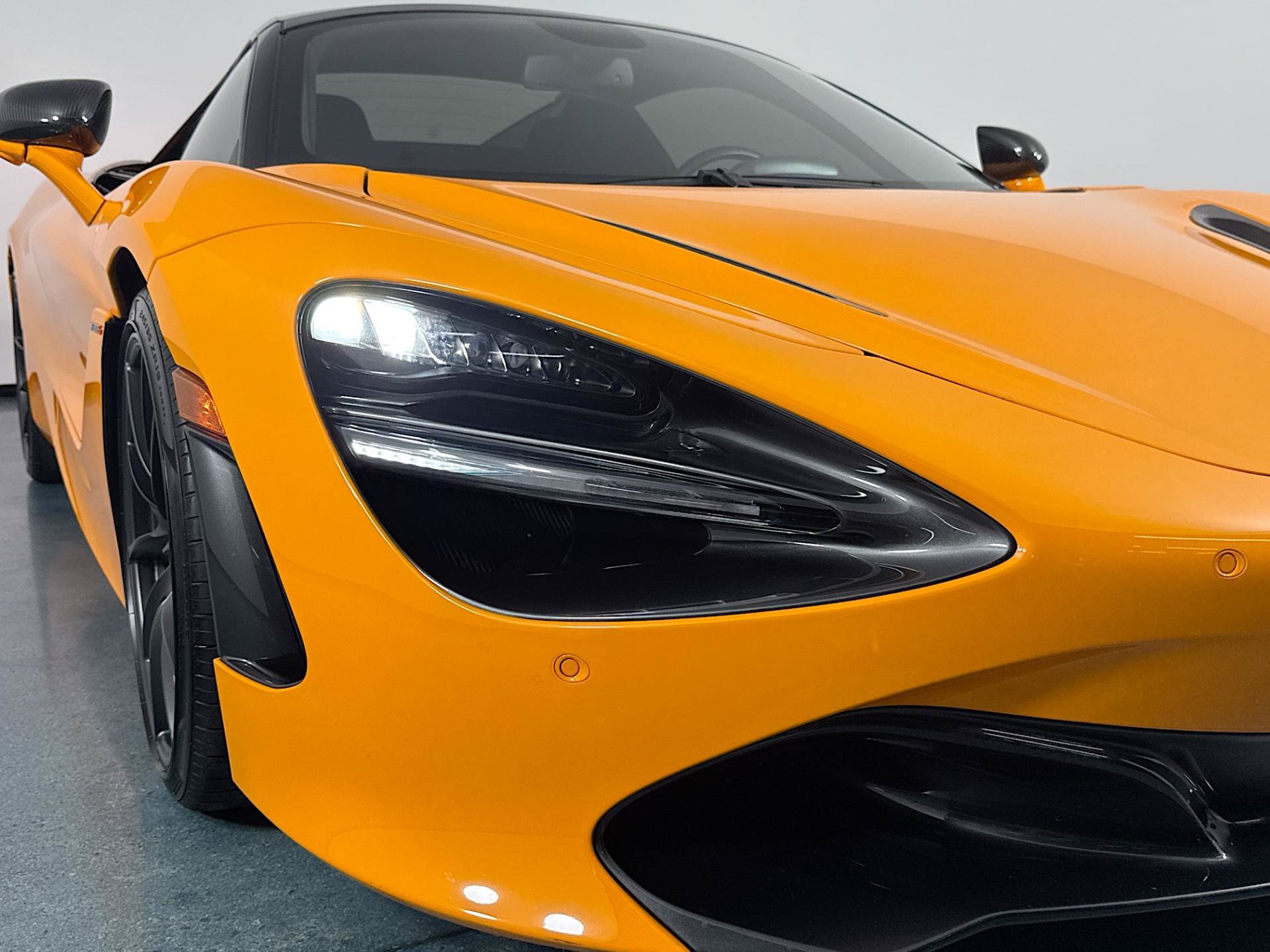 Used 2022 McLaren 720S Spider RWD image 66