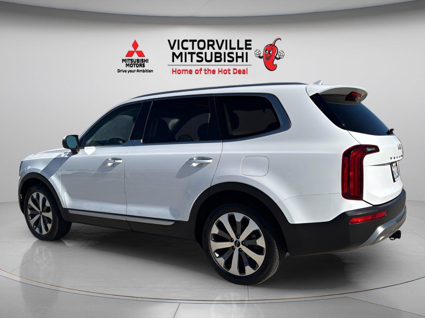 Used 2022 Kia Telluride S FWD image 5