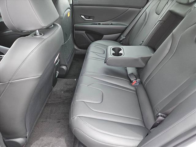 New 2026 Hyundai Elantra Limited FWD image 11