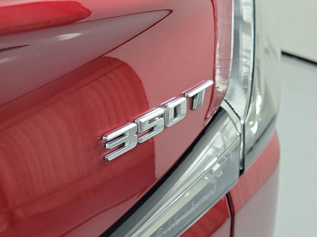 Certified 2023 Cadillac XT4 Sport image 5