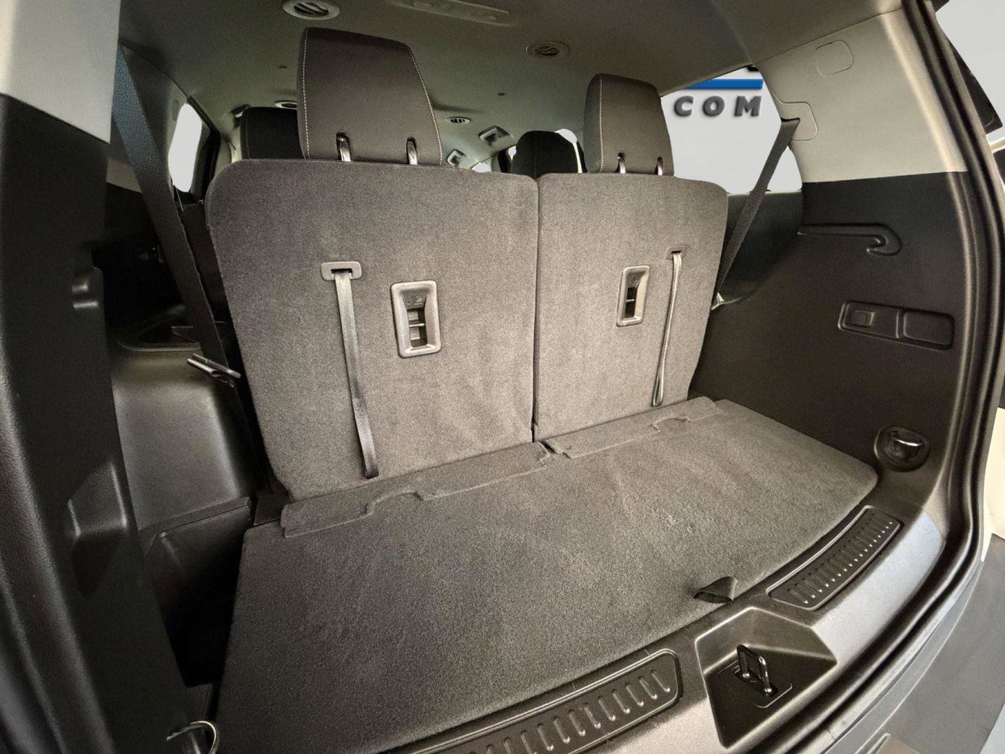 Certified 2023 GMC Acadia SLE w/ Driver Convenience Package image 15