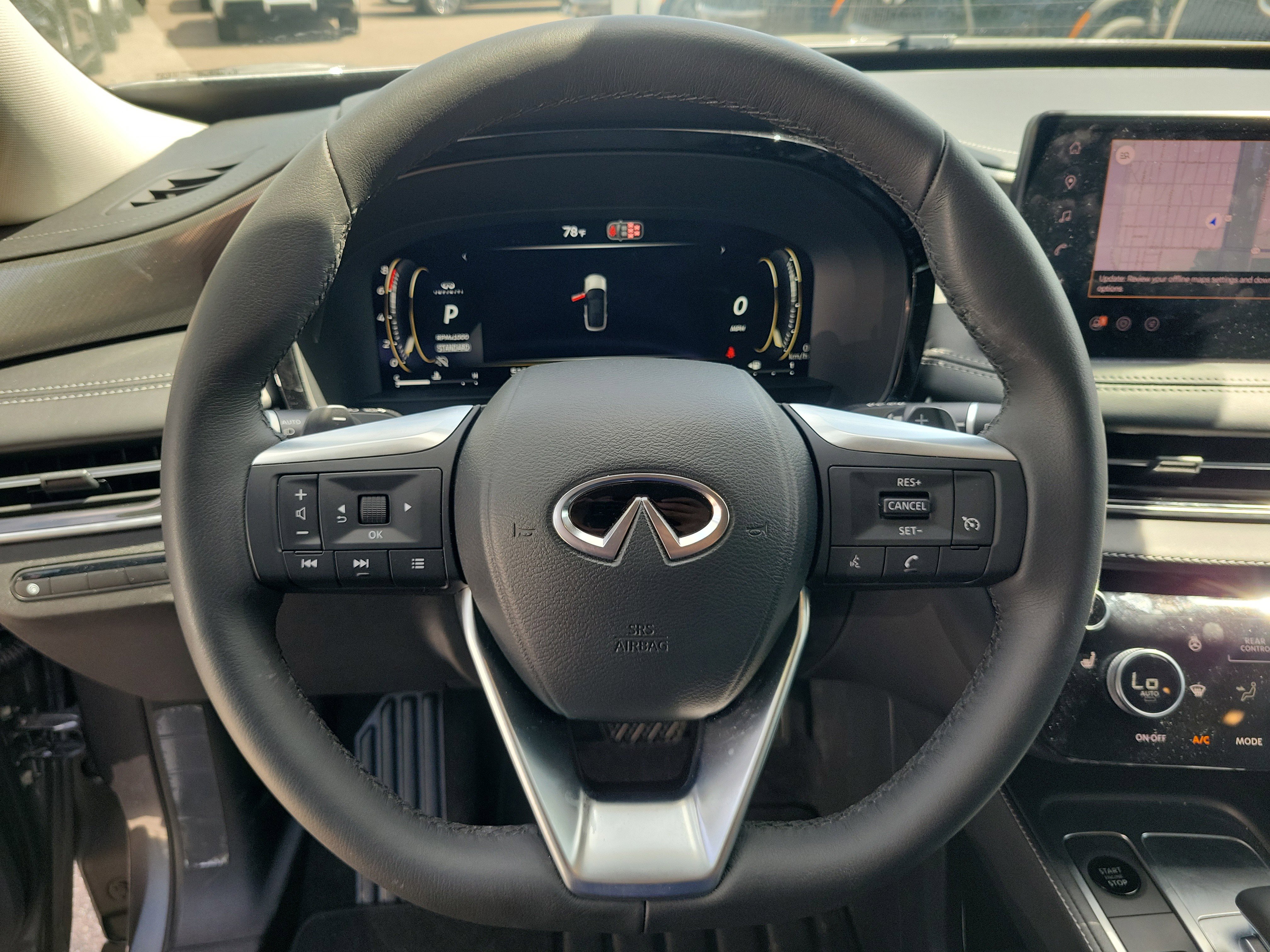 Used 2026 INFINITI QX60 Pure w/ Cargo Package image 12