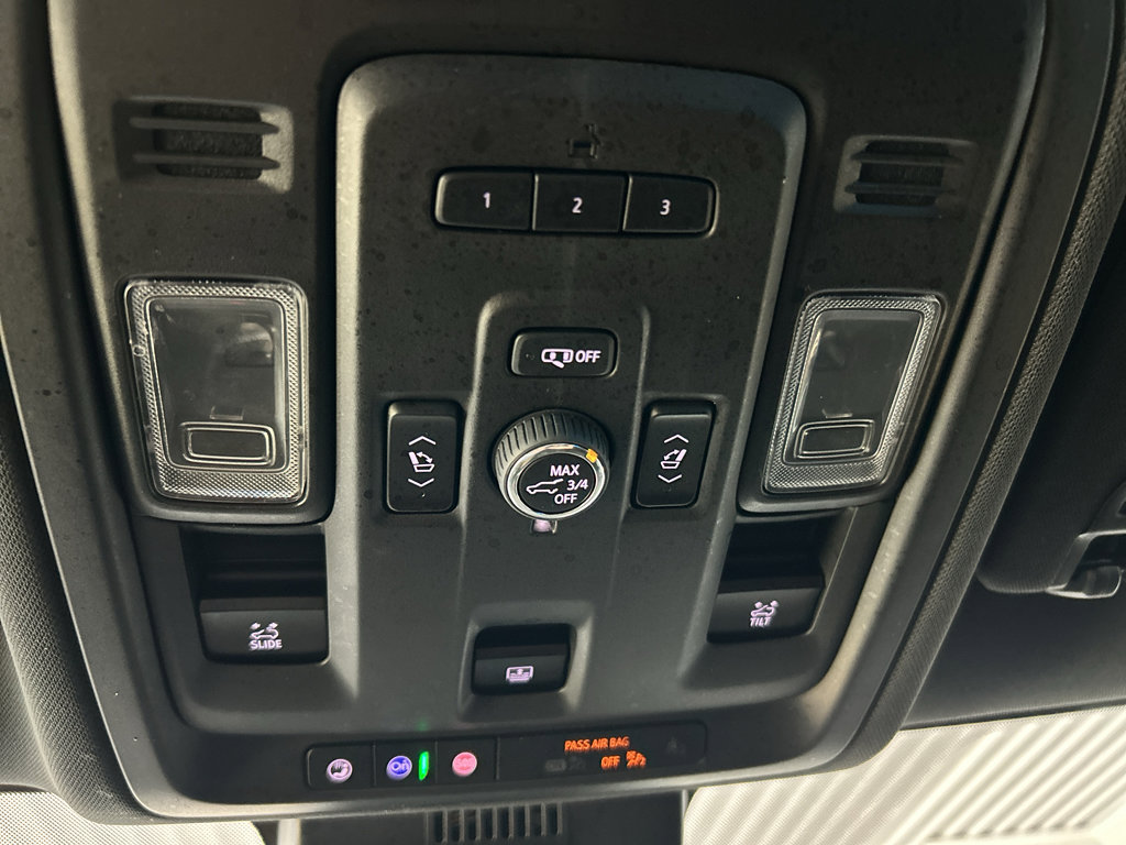 Used 2023 Chevrolet Tahoe LT w/ Luxury Package image 34