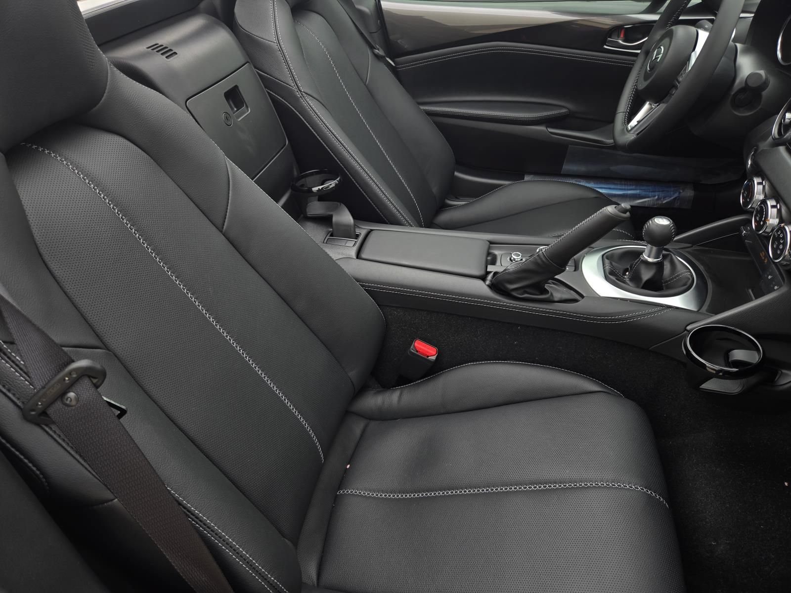 New 2026 MAZDA MX-5 Miata RF Grand Touring RWD image 10