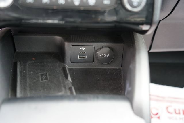Certified 2024 Ford Escape Platinum w/ Premium Technology Package AWD/4WD image 17