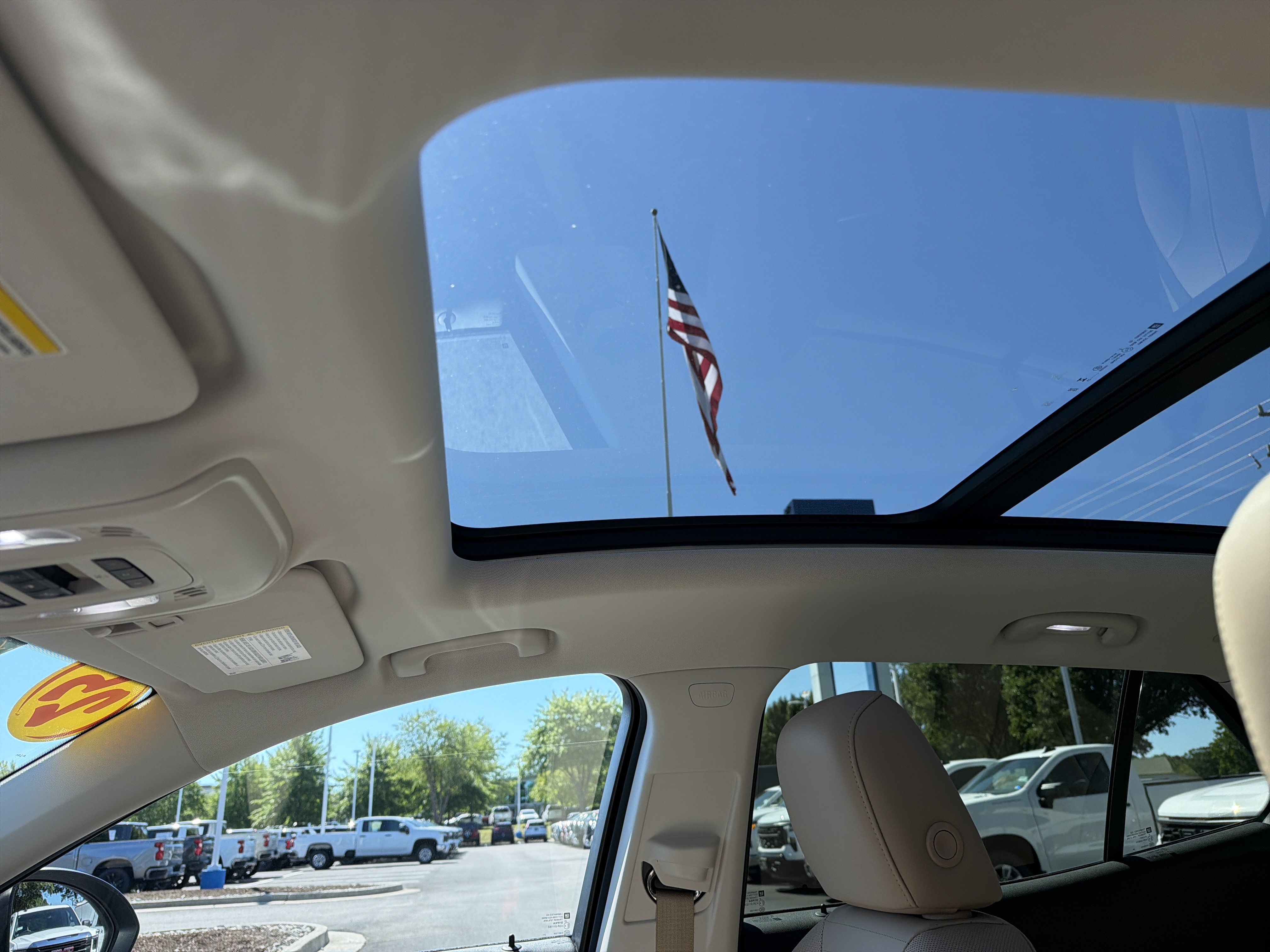 Used 2025 Buick Envision Preferred AWD/4WD image 27