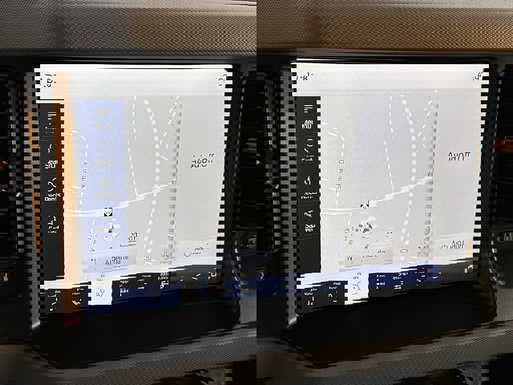 Used 2022 Ford Bronco Badlands image 14