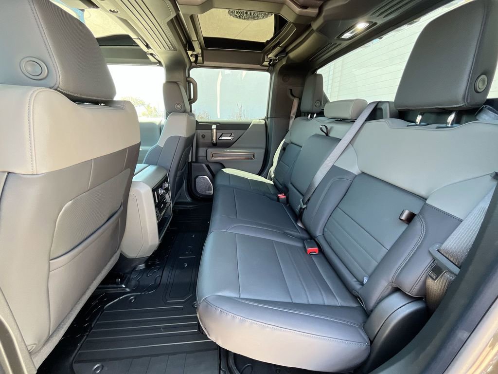 New 2025 GMC Hummer EV 2X w/ Extreme Off-Road Package image 35