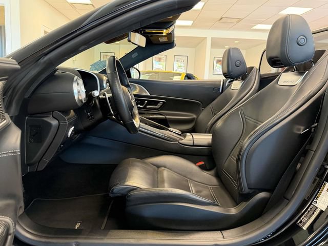 Used 2022 Mercedes-Benz SL 55 AMG 4MATIC image 10