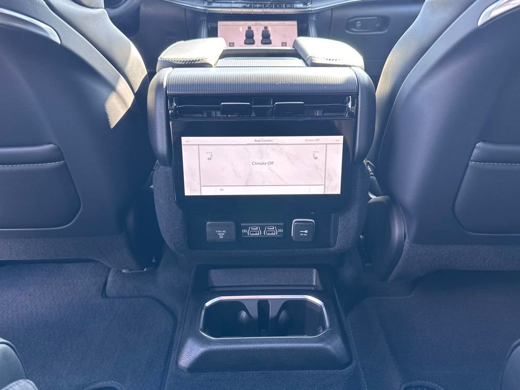 New 2026 Jeep Grand Wagoneer Summit AWD/4WD image 24