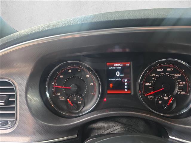 Used 2014 Dodge Charger SE RWD image 10