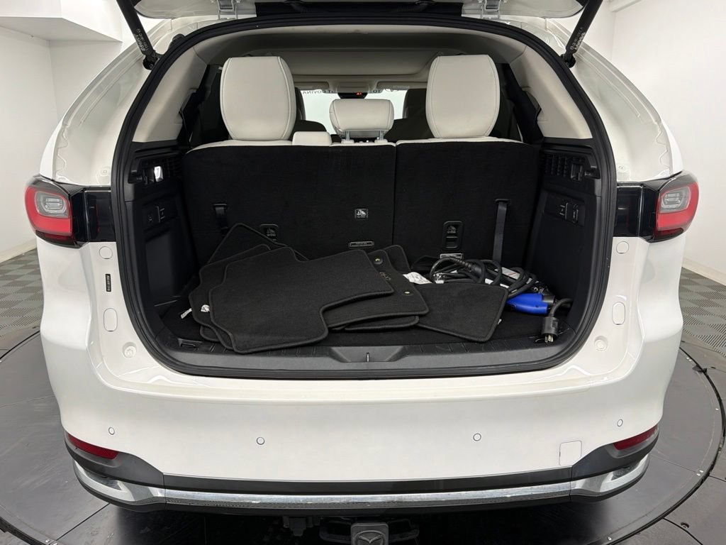 Used 2024 MAZDA CX-90 Plug-In Hybrid w/ Premium Plus AWD/4WD image 15