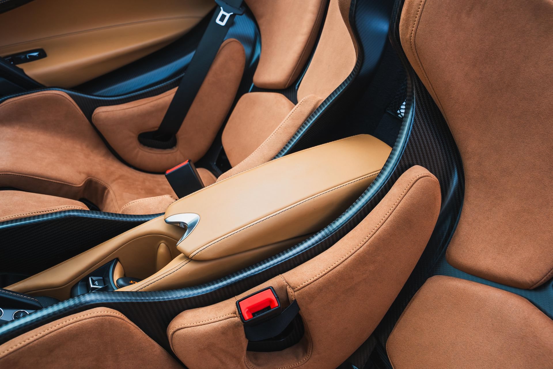 Used 2022 McLaren 765LT RWD image 42