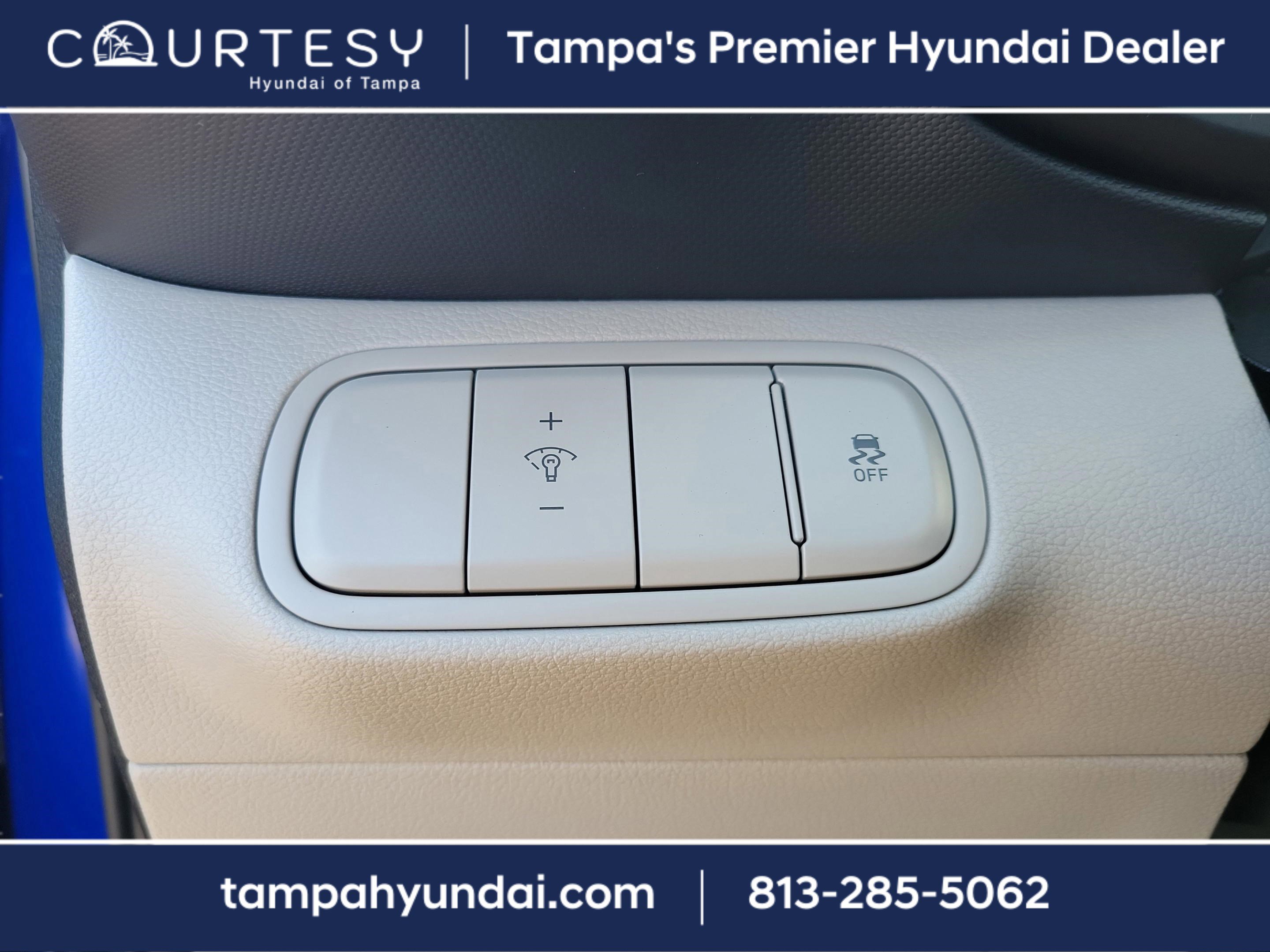 New 2026 Hyundai Venue SEL image 20