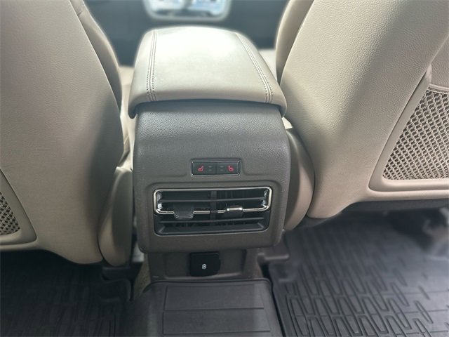 Used 2020 Lincoln Corsair AWD w/ Premium Package image 25