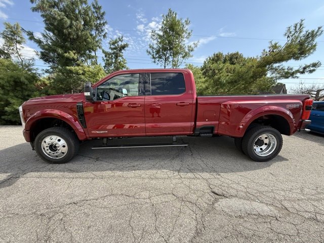 New 2026 Ford F450 Platinum image 3