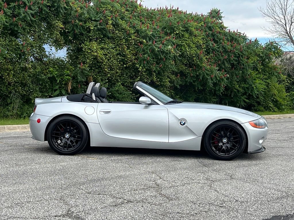Used 2003 BMW Z4 2.5i RWD image 8